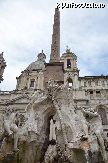 [P11] Piazza Navona- Fantana Celor Patru Fluvii » foto by Muffin2009
 - 
<span class="allrVoted glyphicon glyphicon-heart hidden" id="av325629"></span>
<a class="m-l-10 hidden" id="sv325629" onclick="voting_Foto_DelVot(,325629,3406)" role="button">șterge vot <span class="glyphicon glyphicon-remove"></span></a>
<a id="v9325629" class=" c-red"  onclick="voting_Foto_SetVot(325629)" role="button"><span class="glyphicon glyphicon-heart-empty"></span> <b>LIKE</b> = Votează poza</a> <img class="hidden"  id="f325629W9" src="/imagini/loader.gif" border="0" /><span class="AjErrMes hidden" id="e325629ErM"></span>