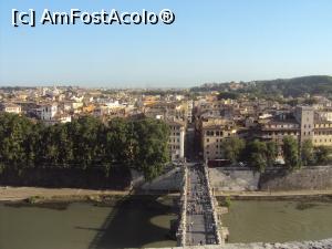 [P42] 35. Fotografii de pe terasă. „Ponte Sant’Angelo”.  » foto by msnd
 - 
<span class="allrVoted glyphicon glyphicon-heart hidden" id="av912025"></span>
<a class="m-l-10 hidden" id="sv912025" onclick="voting_Foto_DelVot(,912025,3406)" role="button">șterge vot <span class="glyphicon glyphicon-remove"></span></a>
<a id="v9912025" class=" c-red"  onclick="voting_Foto_SetVot(912025)" role="button"><span class="glyphicon glyphicon-heart-empty"></span> <b>LIKE</b> = Votează poza</a> <img class="hidden"  id="f912025W9" src="/imagini/loader.gif" border="0" /><span class="AjErrMes hidden" id="e912025ErM"></span>