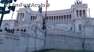 [P22] Piazza Venezia » foto by FlorinAndrei
 - 
<span class="allrVoted glyphicon glyphicon-heart hidden" id="av964805"></span>
<a class="m-l-10 hidden" id="sv964805" onclick="voting_Foto_DelVot(,964805,3406)" role="button">șterge vot <span class="glyphicon glyphicon-remove"></span></a>
<a id="v9964805" class=" c-red"  onclick="voting_Foto_SetVot(964805)" role="button"><span class="glyphicon glyphicon-heart-empty"></span> <b>LIKE</b> = Votează poza</a> <img class="hidden"  id="f964805W9" src="/imagini/loader.gif" border="0" /><span class="AjErrMes hidden" id="e964805ErM"></span>