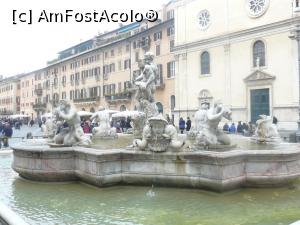 [P03] Fontana dei Quattro Fiumi, Piazza Navona » foto by Silvia30*
 - 
<span class="allrVoted glyphicon glyphicon-heart hidden" id="av726278"></span>
<a class="m-l-10 hidden" id="sv726278" onclick="voting_Foto_DelVot(,726278,3406)" role="button">șterge vot <span class="glyphicon glyphicon-remove"></span></a>
<a id="v9726278" class=" c-red"  onclick="voting_Foto_SetVot(726278)" role="button"><span class="glyphicon glyphicon-heart-empty"></span> <b>LIKE</b> = Votează poza</a> <img class="hidden"  id="f726278W9" src="/imagini/loader.gif" border="0" /><span class="AjErrMes hidden" id="e726278ErM"></span>