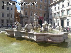 [P02] 2. ”Fontana del Moro”, cea din sudul pieței, realizată după schițele lui Giacomo Della Porta, în 1575.  » foto by doinafil
 - 
<span class="allrVoted glyphicon glyphicon-heart hidden" id="av884708"></span>
<a class="m-l-10 hidden" id="sv884708" onclick="voting_Foto_DelVot(,884708,3406)" role="button">șterge vot <span class="glyphicon glyphicon-remove"></span></a>
<a id="v9884708" class=" c-red"  onclick="voting_Foto_SetVot(884708)" role="button"><span class="glyphicon glyphicon-heart-empty"></span> <b>LIKE</b> = Votează poza</a> <img class="hidden"  id="f884708W9" src="/imagini/loader.gif" border="0" /><span class="AjErrMes hidden" id="e884708ErM"></span>