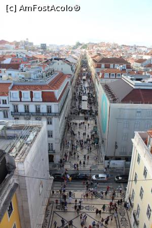 [P82] Lisabona, Rua Augusta văzută din Arco da Rua Augusta » foto by mprofeanu
 - 
<span class="allrVoted glyphicon glyphicon-heart hidden" id="av1003366"></span>
<a class="m-l-10 hidden" id="sv1003366" onclick="voting_Foto_DelVot(,1003366,3414)" role="button">șterge vot <span class="glyphicon glyphicon-remove"></span></a>
<a id="v91003366" class=" c-red"  onclick="voting_Foto_SetVot(1003366)" role="button"><span class="glyphicon glyphicon-heart-empty"></span> <b>LIKE</b> = Votează poza</a> <img class="hidden"  id="f1003366W9" src="/imagini/loader.gif" border="0" /><span class="AjErrMes hidden" id="e1003366ErM"></span>