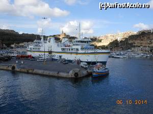 P04 [OCT-2014] Insula Gozo - Nave ancorate în portul Mgarr. 
