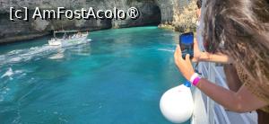 [P13] 13. Unii turiști au venit cu ambarcațiuni care le permit intrarea în peșteri. » foto by msnd
 - 
<span class="allrVoted glyphicon glyphicon-heart hidden" id="av1514195"></span>
<a class="m-l-10 hidden" id="sv1514195" onclick="voting_Foto_DelVot(,1514195,3422)" role="button">șterge vot <span class="glyphicon glyphicon-remove"></span></a>
<a id="v91514195" class=" c-red"  onclick="voting_Foto_SetVot(1514195)" role="button"><span class="glyphicon glyphicon-heart-empty"></span> <b>LIKE</b> = Votează poza</a> <img class="hidden"  id="f1514195W9" src="/imagini/loader.gif" border="0" /><span class="AjErrMes hidden" id="e1514195ErM"></span>