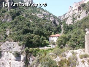 [P02] Stația de funicular și mai sus stația telecabinei » foto by Mika
 - 
<span class="allrVoted glyphicon glyphicon-heart hidden" id="av733571"></span>
<a class="m-l-10 hidden" id="sv733571" onclick="voting_Foto_DelVot(,733571,3448)" role="button">șterge vot <span class="glyphicon glyphicon-remove"></span></a>
<a id="v9733571" class=" c-red"  onclick="voting_Foto_SetVot(733571)" role="button"><span class="glyphicon glyphicon-heart-empty"></span> <b>LIKE</b> = Votează poza</a> <img class="hidden"  id="f733571W9" src="/imagini/loader.gif" border="0" /><span class="AjErrMes hidden" id="e733571ErM"></span>