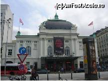 [P04] Teatrul German de Operă din Hamburg aflat în cartierul St. Georg » foto by ccalin10
 - 
<span class="allrVoted glyphicon glyphicon-heart hidden" id="av446441"></span>
<a class="m-l-10 hidden" id="sv446441" onclick="voting_Foto_DelVot(,446441,3449)" role="button">șterge vot <span class="glyphicon glyphicon-remove"></span></a>
<a id="v9446441" class=" c-red"  onclick="voting_Foto_SetVot(446441)" role="button"><span class="glyphicon glyphicon-heart-empty"></span> <b>LIKE</b> = Votează poza</a> <img class="hidden"  id="f446441W9" src="/imagini/loader.gif" border="0" /><span class="AjErrMes hidden" id="e446441ErM"></span>