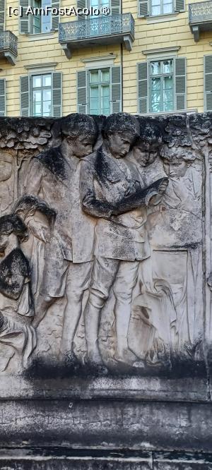 [P19] Monumentul lui Edmondo De Amicis (detaliu)  » foto by BristenaBrad
 - 
<span class="allrVoted glyphicon glyphicon-heart hidden" id="av1544630"></span>
<a class="m-l-10 hidden" id="sv1544630" onclick="voting_Foto_DelVot(,1544630,3466)" role="button">șterge vot <span class="glyphicon glyphicon-remove"></span></a>
<a id="v91544630" class=" c-red"  onclick="voting_Foto_SetVot(1544630)" role="button"><span class="glyphicon glyphicon-heart-empty"></span> <b>LIKE</b> = Votează poza</a> <img class="hidden"  id="f1544630W9" src="/imagini/loader.gif" border="0" /><span class="AjErrMes hidden" id="e1544630ErM"></span>