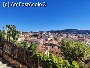 [P26] La pas prin Cannes; pe colină » foto by crismis
 - 
<span class="allrVoted glyphicon glyphicon-heart hidden" id="av1522207"></span>
<a class="m-l-10 hidden" id="sv1522207" onclick="voting_Foto_DelVot(,1522207,3467)" role="button">șterge vot <span class="glyphicon glyphicon-remove"></span></a>
<a id="v91522207" class=" c-red"  onclick="voting_Foto_SetVot(1522207)" role="button"><span class="glyphicon glyphicon-heart-empty"></span> <b>LIKE</b> = Votează poza</a> <img class="hidden"  id="f1522207W9" src="/imagini/loader.gif" border="0" /><span class="AjErrMes hidden" id="e1522207ErM"></span>