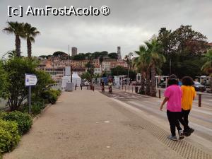 [P08] La pas prin Cannes; se vede Le Suquet » foto by crismis
 - 
<span class="allrVoted glyphicon glyphicon-heart hidden" id="av1522189"></span>
<a class="m-l-10 hidden" id="sv1522189" onclick="voting_Foto_DelVot(,1522189,3467)" role="button">șterge vot <span class="glyphicon glyphicon-remove"></span></a>
<a id="v91522189" class=" c-red"  onclick="voting_Foto_SetVot(1522189)" role="button"><span class="glyphicon glyphicon-heart-empty"></span> <b>LIKE</b> = Votează poza</a> <img class="hidden"  id="f1522189W9" src="/imagini/loader.gif" border="0" /><span class="AjErrMes hidden" id="e1522189ErM"></span>