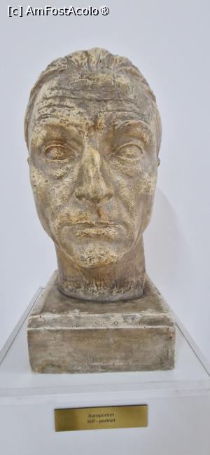 [P48] 48. Autoportret, ghips. » foto by doinafil
 - 
<span class="allrVoted glyphicon glyphicon-heart hidden" id="av1522166"></span>
<a class="m-l-10 hidden" id="sv1522166" onclick="voting_Foto_DelVot(,1522166,3496)" role="button">șterge vot <span class="glyphicon glyphicon-remove"></span></a>
<a id="v91522166" class=" c-red"  onclick="voting_Foto_SetVot(1522166)" role="button"><span class="glyphicon glyphicon-heart-empty"></span> <b>LIKE</b> = Votează poza</a> <img class="hidden"  id="f1522166W9" src="/imagini/loader.gif" border="0" /><span class="AjErrMes hidden" id="e1522166ErM"></span>