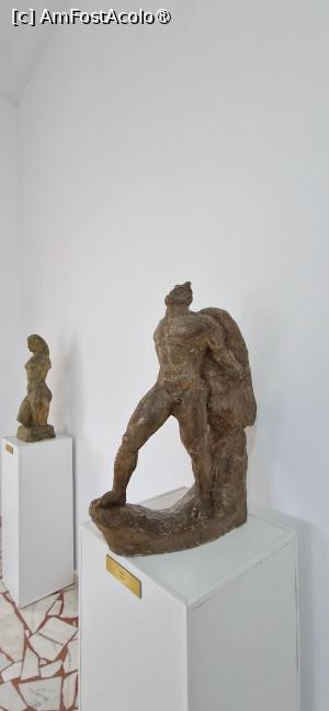 [P54] 54.  Lucifer, ghips patinat. » foto by doinafil
 - 
<span class="allrVoted glyphicon glyphicon-heart hidden" id="av1522172"></span>
<a class="m-l-10 hidden" id="sv1522172" onclick="voting_Foto_DelVot(,1522172,3496)" role="button">șterge vot <span class="glyphicon glyphicon-remove"></span></a>
<a id="v91522172" class=" c-red"  onclick="voting_Foto_SetVot(1522172)" role="button"><span class="glyphicon glyphicon-heart-empty"></span> <b>LIKE</b> = Votează poza</a> <img class="hidden"  id="f1522172W9" src="/imagini/loader.gif" border="0" /><span class="AjErrMes hidden" id="e1522172ErM"></span>