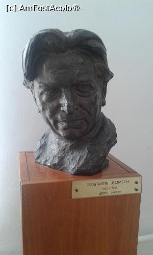 [P39] Constantin Baraschi - George Enescu » foto by adso
 - 
<span class="allrVoted glyphicon glyphicon-heart hidden" id="av1521592"></span>
<a class="m-l-10 hidden" id="sv1521592" onclick="voting_Foto_DelVot(,1521592,3496)" role="button">șterge vot <span class="glyphicon glyphicon-remove"></span></a>
<a id="v91521592" class=" c-red"  onclick="voting_Foto_SetVot(1521592)" role="button"><span class="glyphicon glyphicon-heart-empty"></span> <b>LIKE</b> = Votează poza</a> <img class="hidden"  id="f1521592W9" src="/imagini/loader.gif" border="0" /><span class="AjErrMes hidden" id="e1521592ErM"></span>