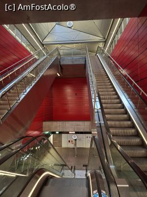 [P02] Copenhaga, Metroul în același stil arhitectural... » foto by mprofeanu
 - 
<span class="allrVoted glyphicon glyphicon-heart hidden" id="av1506215"></span>
<a class="m-l-10 hidden" id="sv1506215" onclick="voting_Foto_DelVot(,1506215,3497)" role="button">șterge vot <span class="glyphicon glyphicon-remove"></span></a>
<a id="v91506215" class=" c-red"  onclick="voting_Foto_SetVot(1506215)" role="button"><span class="glyphicon glyphicon-heart-empty"></span> <b>LIKE</b> = Votează poza</a> <img class="hidden"  id="f1506215W9" src="/imagini/loader.gif" border="0" /><span class="AjErrMes hidden" id="e1506215ErM"></span>