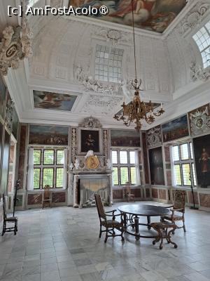 [P64] Hillerød, Castelul Frederiksborg, etaj I, Sala de Audiențe » foto by mprofeanu
 - 
<span class="allrVoted glyphicon glyphicon-heart hidden" id="av1506277"></span>
<a class="m-l-10 hidden" id="sv1506277" onclick="voting_Foto_DelVot(,1506277,3497)" role="button">șterge vot <span class="glyphicon glyphicon-remove"></span></a>
<a id="v91506277" class=" c-red"  onclick="voting_Foto_SetVot(1506277)" role="button"><span class="glyphicon glyphicon-heart-empty"></span> <b>LIKE</b> = Votează poza</a> <img class="hidden"  id="f1506277W9" src="/imagini/loader.gif" border="0" /><span class="AjErrMes hidden" id="e1506277ErM"></span>