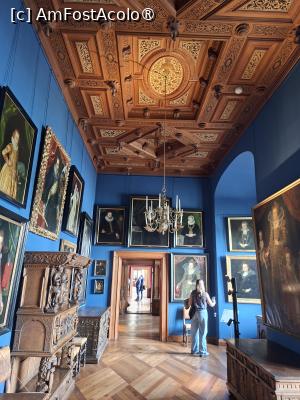 [P65] Hillerød, Castelul Frederiksborg, etaj I, Sala Christian IV și Familia » foto by mprofeanu
 - 
<span class="allrVoted glyphicon glyphicon-heart hidden" id="av1506278"></span>
<a class="m-l-10 hidden" id="sv1506278" onclick="voting_Foto_DelVot(,1506278,3497)" role="button">șterge vot <span class="glyphicon glyphicon-remove"></span></a>
<a id="v91506278" class=" c-red"  onclick="voting_Foto_SetVot(1506278)" role="button"><span class="glyphicon glyphicon-heart-empty"></span> <b>LIKE</b> = Votează poza</a> <img class="hidden"  id="f1506278W9" src="/imagini/loader.gif" border="0" /><span class="AjErrMes hidden" id="e1506278ErM"></span>