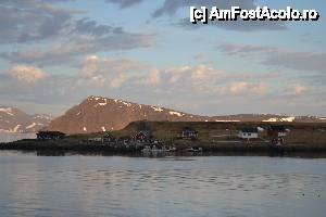 P06 [MAY-2013] Sate pescărești pe malul fiordului