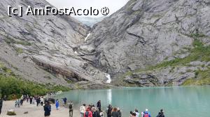 [P30] Ghețarul Briksdal si  lacul glaciar » foto by elenaadina
 - 
<span class="allrVoted glyphicon glyphicon-heart hidden" id="av1543892"></span>
<a class="m-l-10 hidden" id="sv1543892" onclick="voting_Foto_DelVot(,1543892,3499)" role="button">șterge vot <span class="glyphicon glyphicon-remove"></span></a>
<a id="v91543892" class=" c-red"  onclick="voting_Foto_SetVot(1543892)" role="button"><span class="glyphicon glyphicon-heart-empty"></span> <b>LIKE</b> = Votează poza</a> <img class="hidden"  id="f1543892W9" src="/imagini/loader.gif" border="0" /><span class="AjErrMes hidden" id="e1543892ErM"></span>