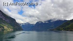 [P17] Croazieră pe Nærøyfjord » foto by elenaadina
 - 
<span class="allrVoted glyphicon glyphicon-heart hidden" id="av1544321"></span>
<a class="m-l-10 hidden" id="sv1544321" onclick="voting_Foto_DelVot(,1544321,3499)" role="button">șterge vot <span class="glyphicon glyphicon-remove"></span></a>
<a id="v91544321" class=" c-red"  onclick="voting_Foto_SetVot(1544321)" role="button"><span class="glyphicon glyphicon-heart-empty"></span> <b>LIKE</b> = Votează poza</a> <img class="hidden"  id="f1544321W9" src="/imagini/loader.gif" border="0" /><span class="AjErrMes hidden" id="e1544321ErM"></span>