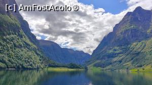 [P19] Croazieră pe Nærøyfjord » foto by elenaadina
 - 
<span class="allrVoted glyphicon glyphicon-heart hidden" id="av1544323"></span>
<a class="m-l-10 hidden" id="sv1544323" onclick="voting_Foto_DelVot(,1544323,3499)" role="button">șterge vot <span class="glyphicon glyphicon-remove"></span></a>
<a id="v91544323" class=" c-red"  onclick="voting_Foto_SetVot(1544323)" role="button"><span class="glyphicon glyphicon-heart-empty"></span> <b>LIKE</b> = Votează poza</a> <img class="hidden"  id="f1544323W9" src="/imagini/loader.gif" border="0" /><span class="AjErrMes hidden" id="e1544323ErM"></span>