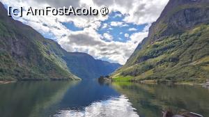 [P26] Croazieră pe Nærøyfjord » foto by elenaadina
 - 
<span class="allrVoted glyphicon glyphicon-heart hidden" id="av1544330"></span>
<a class="m-l-10 hidden" id="sv1544330" onclick="voting_Foto_DelVot(,1544330,3499)" role="button">șterge vot <span class="glyphicon glyphicon-remove"></span></a>
<a id="v91544330" class=" c-red"  onclick="voting_Foto_SetVot(1544330)" role="button"><span class="glyphicon glyphicon-heart-empty"></span> <b>LIKE</b> = Votează poza</a> <img class="hidden"  id="f1544330W9" src="/imagini/loader.gif" border="0" /><span class="AjErrMes hidden" id="e1544330ErM"></span>