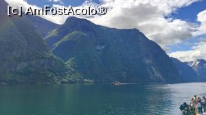 [P07] Croazieră pe Nærøyfjord - pe vas » foto by elenaadina
 - 
<span class="allrVoted glyphicon glyphicon-heart hidden" id="av1544311"></span>
<a class="m-l-10 hidden" id="sv1544311" onclick="voting_Foto_DelVot(,1544311,3499)" role="button">șterge vot <span class="glyphicon glyphicon-remove"></span></a>
<a id="v91544311" class=" c-red"  onclick="voting_Foto_SetVot(1544311)" role="button"><span class="glyphicon glyphicon-heart-empty"></span> <b>LIKE</b> = Votează poza</a> <img class="hidden"  id="f1544311W9" src="/imagini/loader.gif" border="0" /><span class="AjErrMes hidden" id="e1544311ErM"></span>