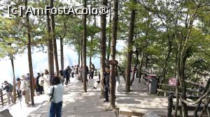 [P42] Muntii Tianzi » foto by elenaadina
 - 
<span class="allrVoted glyphicon glyphicon-heart hidden" id="av1506531"></span>
<a class="m-l-10 hidden" id="sv1506531" onclick="voting_Foto_DelVot(,1506531,3501)" role="button">șterge vot <span class="glyphicon glyphicon-remove"></span></a>
<a id="v91506531" class=" c-red"  onclick="voting_Foto_SetVot(1506531)" role="button"><span class="glyphicon glyphicon-heart-empty"></span> <b>LIKE</b> = Votează poza</a> <img class="hidden"  id="f1506531W9" src="/imagini/loader.gif" border="0" /><span class="AjErrMes hidden" id="e1506531ErM"></span>