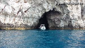 [P08] Grotta Azzurra » foto by raducondurache
 - 
<span class="allrVoted glyphicon glyphicon-heart hidden" id="av654788"></span>
<a class="m-l-10 hidden" id="sv654788" onclick="voting_Foto_DelVot(,654788,3509)" role="button">șterge vot <span class="glyphicon glyphicon-remove"></span></a>
<a id="v9654788" class=" c-red"  onclick="voting_Foto_SetVot(654788)" role="button"><span class="glyphicon glyphicon-heart-empty"></span> <b>LIKE</b> = Votează poza</a> <img class="hidden"  id="f654788W9" src="/imagini/loader.gif" border="0" /><span class="AjErrMes hidden" id="e654788ErM"></span>