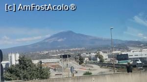 [P02] Ne apropiem de vulcan. Azi e-o zi excelenta pentru escalada. » foto by dorgo
 - 
<span class="allrVoted glyphicon glyphicon-heart hidden" id="av1508473"></span>
<a class="m-l-10 hidden" id="sv1508473" onclick="voting_Foto_DelVot(,1508473,3509)" role="button">șterge vot <span class="glyphicon glyphicon-remove"></span></a>
<a id="v91508473" class=" c-red"  onclick="voting_Foto_SetVot(1508473)" role="button"><span class="glyphicon glyphicon-heart-empty"></span> <b>LIKE</b> = Votează poza</a> <img class="hidden"  id="f1508473W9" src="/imagini/loader.gif" border="0" /><span class="AjErrMes hidden" id="e1508473ErM"></span>