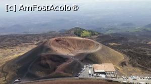 [P07] Unul din craterele secundare ale vulcanului Etna. » foto by dorgo
 - 
<span class="allrVoted glyphicon glyphicon-heart hidden" id="av1508478"></span>
<a class="m-l-10 hidden" id="sv1508478" onclick="voting_Foto_DelVot(,1508478,3509)" role="button">șterge vot <span class="glyphicon glyphicon-remove"></span></a>
<a id="v91508478" class=" c-red"  onclick="voting_Foto_SetVot(1508478)" role="button"><span class="glyphicon glyphicon-heart-empty"></span> <b>LIKE</b> = Votează poza</a> <img class="hidden"  id="f1508478W9" src="/imagini/loader.gif" border="0" /><span class="AjErrMes hidden" id="e1508478ErM"></span>