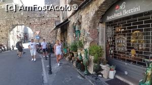 [P02] Hai-hui prin Taormina, trecem pe sub o o arcada straveche din piatra, » foto by dorgo
 - 
<span class="allrVoted glyphicon glyphicon-heart hidden" id="av1509260"></span>
<a class="m-l-10 hidden" id="sv1509260" onclick="voting_Foto_DelVot(,1509260,3509)" role="button">șterge vot <span class="glyphicon glyphicon-remove"></span></a>
<a id="v91509260" class=" c-red"  onclick="voting_Foto_SetVot(1509260)" role="button"><span class="glyphicon glyphicon-heart-empty"></span> <b>LIKE</b> = Votează poza</a> <img class="hidden"  id="f1509260W9" src="/imagini/loader.gif" border="0" /><span class="AjErrMes hidden" id="e1509260ErM"></span>