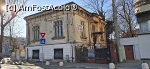 [P21] București - Casă veche în Calea Șerban Vodă. » foto by iulianic
 - 
<span class="allrVoted glyphicon glyphicon-heart hidden" id="av1471594"></span>
<a class="m-l-10 hidden" id="sv1471594" onclick="voting_Foto_DelVot(,1471594,3511)" role="button">șterge vot <span class="glyphicon glyphicon-remove"></span></a>
<a id="v91471594" class=" c-red"  onclick="voting_Foto_SetVot(1471594)" role="button"><span class="glyphicon glyphicon-heart-empty"></span> <b>LIKE</b> = Votează poza</a> <img class="hidden"  id="f1471594W9" src="/imagini/loader.gif" border="0" /><span class="AjErrMes hidden" id="e1471594ErM"></span>