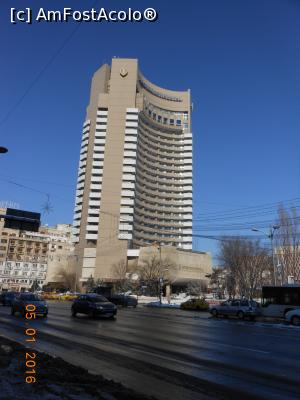 [P24] Hotel InterContinental București.  » foto by iulianic
 - 
<span class="allrVoted glyphicon glyphicon-heart hidden" id="av711721"></span>
<a class="m-l-10 hidden" id="sv711721" onclick="voting_Foto_DelVot(,711721,3511)" role="button">șterge vot <span class="glyphicon glyphicon-remove"></span></a>
<a id="v9711721" class=" c-red"  onclick="voting_Foto_SetVot(711721)" role="button"><span class="glyphicon glyphicon-heart-empty"></span> <b>LIKE</b> = Votează poza</a> <img class="hidden"  id="f711721W9" src="/imagini/loader.gif" border="0" /><span class="AjErrMes hidden" id="e711721ErM"></span>