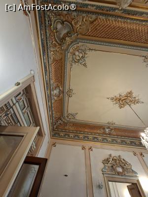 [P21] București, Palatul Ghica Victoria, Salonul de altă dată, Sală de evenimente azi, tavanul pictat » foto by mprofeanu
 - 
<span class="allrVoted glyphicon glyphicon-heart hidden" id="av1549534"></span>
<a class="m-l-10 hidden" id="sv1549534" onclick="voting_Foto_DelVot(,1549534,3511)" role="button">șterge vot <span class="glyphicon glyphicon-remove"></span></a>
<a id="v91549534" class=" c-red"  onclick="voting_Foto_SetVot(1549534)" role="button"><span class="glyphicon glyphicon-heart-empty"></span> <b>LIKE</b> = Votează poza</a> <img class="hidden"  id="f1549534W9" src="/imagini/loader.gif" border="0" /><span class="AjErrMes hidden" id="e1549534ErM"></span>