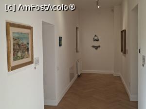 [P33] București, Vila Catena, Pavilionul Contemporan, Holul de la etaj » foto by mprofeanu
 - 
<span class="allrVoted glyphicon glyphicon-heart hidden" id="av1550245"></span>
<a class="m-l-10 hidden" id="sv1550245" onclick="voting_Foto_DelVot(,1550245,3511)" role="button">șterge vot <span class="glyphicon glyphicon-remove"></span></a>
<a id="v91550245" class=" c-red"  onclick="voting_Foto_SetVot(1550245)" role="button"><span class="glyphicon glyphicon-heart-empty"></span> <b>LIKE</b> = Votează poza</a> <img class="hidden"  id="f1550245W9" src="/imagini/loader.gif" border="0" /><span class="AjErrMes hidden" id="e1550245ErM"></span>