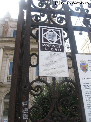 [P01] Palatul Stirbei, placa comemorativă » foto by Michi
 - 
<span class="allrVoted glyphicon glyphicon-heart hidden" id="av597348"></span>
<a class="m-l-10 hidden" id="sv597348" onclick="voting_Foto_DelVot(,597348,3511)" role="button">șterge vot <span class="glyphicon glyphicon-remove"></span></a>
<a id="v9597348" class=" c-red"  onclick="voting_Foto_SetVot(597348)" role="button"><span class="glyphicon glyphicon-heart-empty"></span> <b>LIKE</b> = Votează poza</a> <img class="hidden"  id="f597348W9" src="/imagini/loader.gif" border="0" /><span class="AjErrMes hidden" id="e597348ErM"></span>