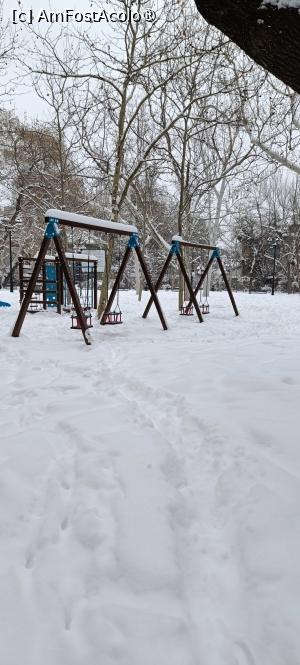 [P19] Iarna în parcul Grădina Icoanei. » foto by tata123 🔱
 - 
<span class="allrVoted glyphicon glyphicon-heart hidden" id="av1474230"></span>
<a class="m-l-10 hidden" id="sv1474230" onclick="voting_Foto_DelVot(,1474230,3511)" role="button">șterge vot <span class="glyphicon glyphicon-remove"></span></a>
<a id="v91474230" class=" c-red"  onclick="voting_Foto_SetVot(1474230)" role="button"><span class="glyphicon glyphicon-heart-empty"></span> <b>LIKE</b> = Votează poza</a> <img class="hidden"  id="f1474230W9" src="/imagini/loader.gif" border="0" /><span class="AjErrMes hidden" id="e1474230ErM"></span>