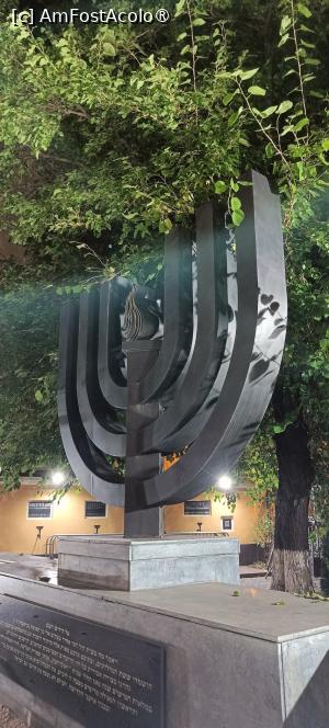 [P13] Monumentul Holocaustului - Templul Coral. » foto by tata123 🔱
 - 
<span class="allrVoted glyphicon glyphicon-heart hidden" id="av1503494"></span>
<a class="m-l-10 hidden" id="sv1503494" onclick="voting_Foto_DelVot(,1503494,3511)" role="button">șterge vot <span class="glyphicon glyphicon-remove"></span></a>
<a id="v91503494" class=" c-red"  onclick="voting_Foto_SetVot(1503494)" role="button"><span class="glyphicon glyphicon-heart-empty"></span> <b>LIKE</b> = Votează poza</a> <img class="hidden"  id="f1503494W9" src="/imagini/loader.gif" border="0" /><span class="AjErrMes hidden" id="e1503494ErM"></span>