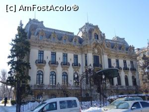 [P19] Palatul Cantacuzino/Muzeul Național „George Enescu” - Calea Victoriei.  » foto by tata123 🔱
 - 
<span class="allrVoted glyphicon glyphicon-heart hidden" id="av948691"></span>
<a class="m-l-10 hidden" id="sv948691" onclick="voting_Foto_DelVot(,948691,3511)" role="button">șterge vot <span class="glyphicon glyphicon-remove"></span></a>
<a id="v9948691" class=" c-red"  onclick="voting_Foto_SetVot(948691)" role="button"><span class="glyphicon glyphicon-heart-empty"></span> <b>LIKE</b> = Votează poza</a> <img class="hidden"  id="f948691W9" src="/imagini/loader.gif" border="0" /><span class="AjErrMes hidden" id="e948691ErM"></span>