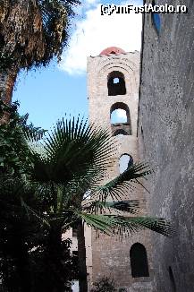 P13 [OCT-2009] Turnul clopotnitei Basilicii San Giovanni degli Eremiti