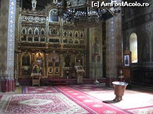 [P09] Interior catedrală - Târgoviște.  » foto by tata123 🔱
 - 
<span class="allrVoted glyphicon glyphicon-heart hidden" id="av598161"></span>
<a class="m-l-10 hidden" id="sv598161" onclick="voting_Foto_DelVot(,598161,3568)" role="button">șterge vot <span class="glyphicon glyphicon-remove"></span></a>
<a id="v9598161" class=" c-red"  onclick="voting_Foto_SetVot(598161)" role="button"><span class="glyphicon glyphicon-heart-empty"></span> <b>LIKE</b> = Votează poza</a> <img class="hidden"  id="f598161W9" src="/imagini/loader.gif" border="0" /><span class="AjErrMes hidden" id="e598161ErM"></span>