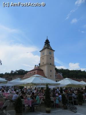 [P03] În Piața Sfatului - Brașov.  » foto by tata123 🔱
 - 
<span class="allrVoted glyphicon glyphicon-heart hidden" id="av750927"></span>
<a class="m-l-10 hidden" id="sv750927" onclick="voting_Foto_DelVot(,750927,3615)" role="button">șterge vot <span class="glyphicon glyphicon-remove"></span></a>
<a id="v9750927" class=" c-red"  onclick="voting_Foto_SetVot(750927)" role="button"><span class="glyphicon glyphicon-heart-empty"></span> <b>LIKE</b> = Votează poza</a> <img class="hidden"  id="f750927W9" src="/imagini/loader.gif" border="0" /><span class="AjErrMes hidden" id="e750927ErM"></span>