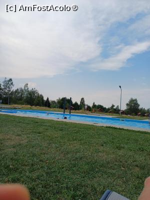 [P01] Piscina complexului » foto by mariusfyl
 - 
<span class="allrVoted glyphicon glyphicon-heart hidden" id="av1443307"></span>
<a class="m-l-10 hidden" id="sv1443307" onclick="voting_Foto_DelVot(,1443307,3626)" role="button">șterge vot <span class="glyphicon glyphicon-remove"></span></a>
<a id="v91443307" class=" c-red"  onclick="voting_Foto_SetVot(1443307)" role="button"><span class="glyphicon glyphicon-heart-empty"></span> <b>LIKE</b> = Votează poza</a> <img class="hidden"  id="f1443307W9" src="/imagini/loader.gif" border="0" /><span class="AjErrMes hidden" id="e1443307ErM"></span>