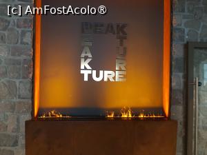 [P26] Intrare hotel Peakture » foto by roxxie
 - 
<span class="allrVoted glyphicon glyphicon-heart hidden" id="av1531840"></span>
<a class="m-l-10 hidden" id="sv1531840" onclick="voting_Foto_DelVot(,1531840,3635)" role="button">șterge vot <span class="glyphicon glyphicon-remove"></span></a>
<a id="v91531840" class=" c-red"  onclick="voting_Foto_SetVot(1531840)" role="button"><span class="glyphicon glyphicon-heart-empty"></span> <b>LIKE</b> = Votează poza</a> <img class="hidden"  id="f1531840W9" src="/imagini/loader.gif" border="0" /><span class="AjErrMes hidden" id="e1531840ErM"></span>