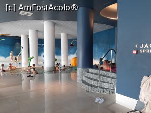 [P52] Jacuzzi din zona kids friendly » foto by roxxie
 - 
<span class="allrVoted glyphicon glyphicon-heart hidden" id="av1531866"></span>
<a class="m-l-10 hidden" id="sv1531866" onclick="voting_Foto_DelVot(,1531866,3635)" role="button">șterge vot <span class="glyphicon glyphicon-remove"></span></a>
<a id="v91531866" class=" c-red"  onclick="voting_Foto_SetVot(1531866)" role="button"><span class="glyphicon glyphicon-heart-empty"></span> <b>LIKE</b> = Votează poza</a> <img class="hidden"  id="f1531866W9" src="/imagini/loader.gif" border="0" /><span class="AjErrMes hidden" id="e1531866ErM"></span>