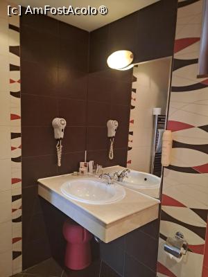 [P21] Hotel Concorde - Veliko Tarnovo - camera noastra » foto by zlatna
 - 
<span class="allrVoted glyphicon glyphicon-heart hidden" id="av1545275"></span>
<a class="m-l-10 hidden" id="sv1545275" onclick="voting_Foto_DelVot(,1545275,3649)" role="button">șterge vot <span class="glyphicon glyphicon-remove"></span></a>
<a id="v91545275" class=" c-red"  onclick="voting_Foto_SetVot(1545275)" role="button"><span class="glyphicon glyphicon-heart-empty"></span> <b>LIKE</b> = Votează poza</a> <img class="hidden"  id="f1545275W9" src="/imagini/loader.gif" border="0" /><span class="AjErrMes hidden" id="e1545275ErM"></span>