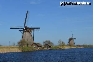 [P28] Kinderdijk - » foto by makuy*
 - 
<span class="allrVoted glyphicon glyphicon-heart hidden" id="av614982"></span>
<a class="m-l-10 hidden" id="sv614982" onclick="voting_Foto_DelVot(,614982,3710)" role="button">șterge vot <span class="glyphicon glyphicon-remove"></span></a>
<a id="v9614982" class=" c-red"  onclick="voting_Foto_SetVot(614982)" role="button"><span class="glyphicon glyphicon-heart-empty"></span> <b>LIKE</b> = Votează poza</a> <img class="hidden"  id="f614982W9" src="/imagini/loader.gif" border="0" /><span class="AjErrMes hidden" id="e614982ErM"></span>