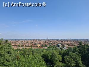 [P25] Panorama Bolognei din Giardini Margherita, fotografiată din hop-on hop-off » foto by Carmen Ion
 - 
<span class="allrVoted glyphicon glyphicon-heart hidden" id="av1536907"></span>
<a class="m-l-10 hidden" id="sv1536907" onclick="voting_Foto_DelVot(,1536907,3721)" role="button">șterge vot <span class="glyphicon glyphicon-remove"></span></a>
<a id="v91536907" class=" c-red"  onclick="voting_Foto_SetVot(1536907)" role="button"><span class="glyphicon glyphicon-heart-empty"></span> <b>LIKE</b> = Votează poza</a> <img class="hidden"  id="f1536907W9" src="/imagini/loader.gif" border="0" /><span class="AjErrMes hidden" id="e1536907ErM"></span>