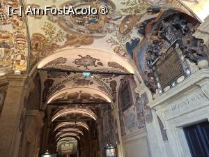[P45] Palazzo dell’Archiginnasio - coridorul care duce spre Sala Stabat Mater » foto by Carmen Ion
 - 
<span class="allrVoted glyphicon glyphicon-heart hidden" id="av1537888"></span>
<a class="m-l-10 hidden" id="sv1537888" onclick="voting_Foto_DelVot(,1537888,3721)" role="button">șterge vot <span class="glyphicon glyphicon-remove"></span></a>
<a id="v91537888" class=" c-red"  onclick="voting_Foto_SetVot(1537888)" role="button"><span class="glyphicon glyphicon-heart-empty"></span> <b>LIKE</b> = Votează poza</a> <img class="hidden"  id="f1537888W9" src="/imagini/loader.gif" border="0" /><span class="AjErrMes hidden" id="e1537888ErM"></span>
