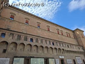 [P08] Palazzo d’Accursio » foto by Carmen Ion
 - 
<span class="allrVoted glyphicon glyphicon-heart hidden" id="av1537851"></span>
<a class="m-l-10 hidden" id="sv1537851" onclick="voting_Foto_DelVot(,1537851,3721)" role="button">șterge vot <span class="glyphicon glyphicon-remove"></span></a>
<a id="v91537851" class=" c-red"  onclick="voting_Foto_SetVot(1537851)" role="button"><span class="glyphicon glyphicon-heart-empty"></span> <b>LIKE</b> = Votează poza</a> <img class="hidden"  id="f1537851W9" src="/imagini/loader.gif" border="0" /><span class="AjErrMes hidden" id="e1537851ErM"></span>