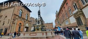 [P11] Bologna, Piazza Nettuno » foto by irinad
 - 
<span class="allrVoted glyphicon glyphicon-heart hidden" id="av1521387"></span>
<a class="m-l-10 hidden" id="sv1521387" onclick="voting_Foto_DelVot(,1521387,3721)" role="button">șterge vot <span class="glyphicon glyphicon-remove"></span></a>
<a id="v91521387" class=" c-red"  onclick="voting_Foto_SetVot(1521387)" role="button"><span class="glyphicon glyphicon-heart-empty"></span> <b>LIKE</b> = Votează poza</a> <img class="hidden"  id="f1521387W9" src="/imagini/loader.gif" border="0" /><span class="AjErrMes hidden" id="e1521387ErM"></span>